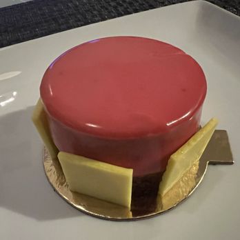 L' Atelier Du Chocolat - Chocolatiers & Shops Near Me - Jersey City, New Jersey L' Atelier Du Chocolat - Chocolatiers & Shops Near Me - Jersey City, New Jersey