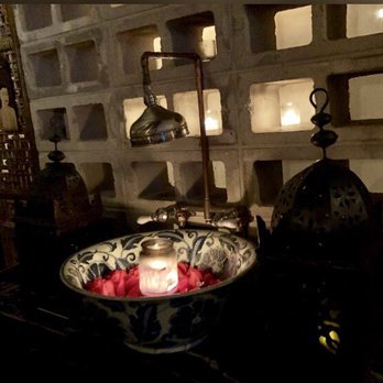 Lantern - Interior - Thai Near Me - Brooklyn, New York