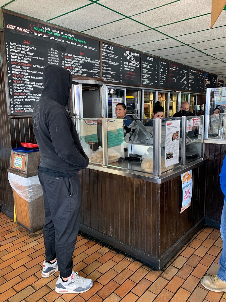 Dino's Subs