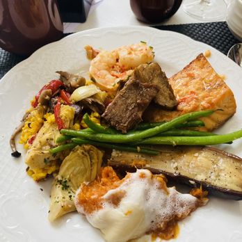 Bolero Restaurante - Holiday Brunch - Tapas/Small Plates Near Me - Temecula, California