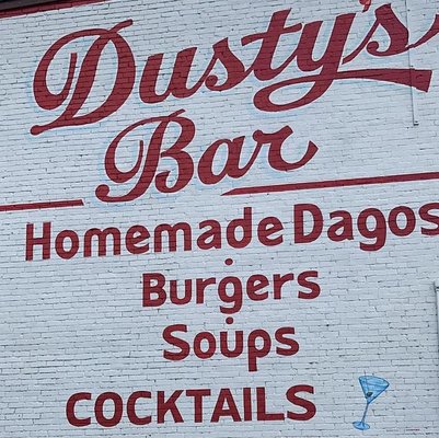 Dusty's Bar by null