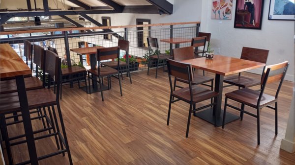 Side Gate Brewery & Beer Garden by null