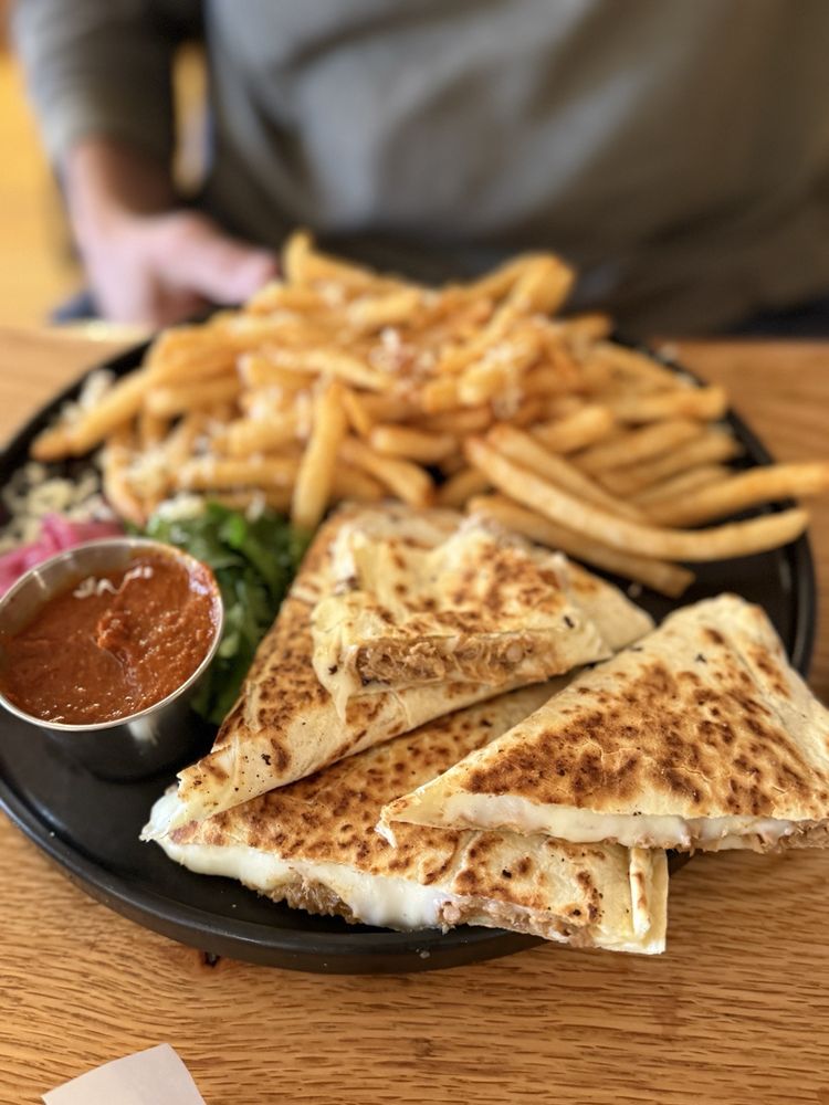 The Driftless Cafe Logo