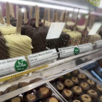Kilwins Ice Cream - Chocolate - Fudge - Sweet Treats - Ice Cream & Frozen Yogurt Near Me - Dallas, Texas Kilwins Ice Cream - Chocolate - Fudge - Sweet Treats - Ice Cream & Frozen Yogurt Near Me - Dallas, Texas