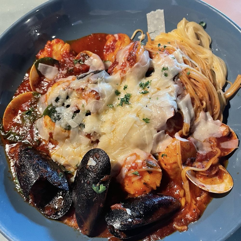 Blue Heron Restaurant & Sushi Bar - Seafood pasta - Sushi Bars Near Me - Pendleton, South Carolina Blue Heron Restaurant & Sushi Bar - Seafood pasta - Sushi Bars Near Me - Pendleton, South Carolina