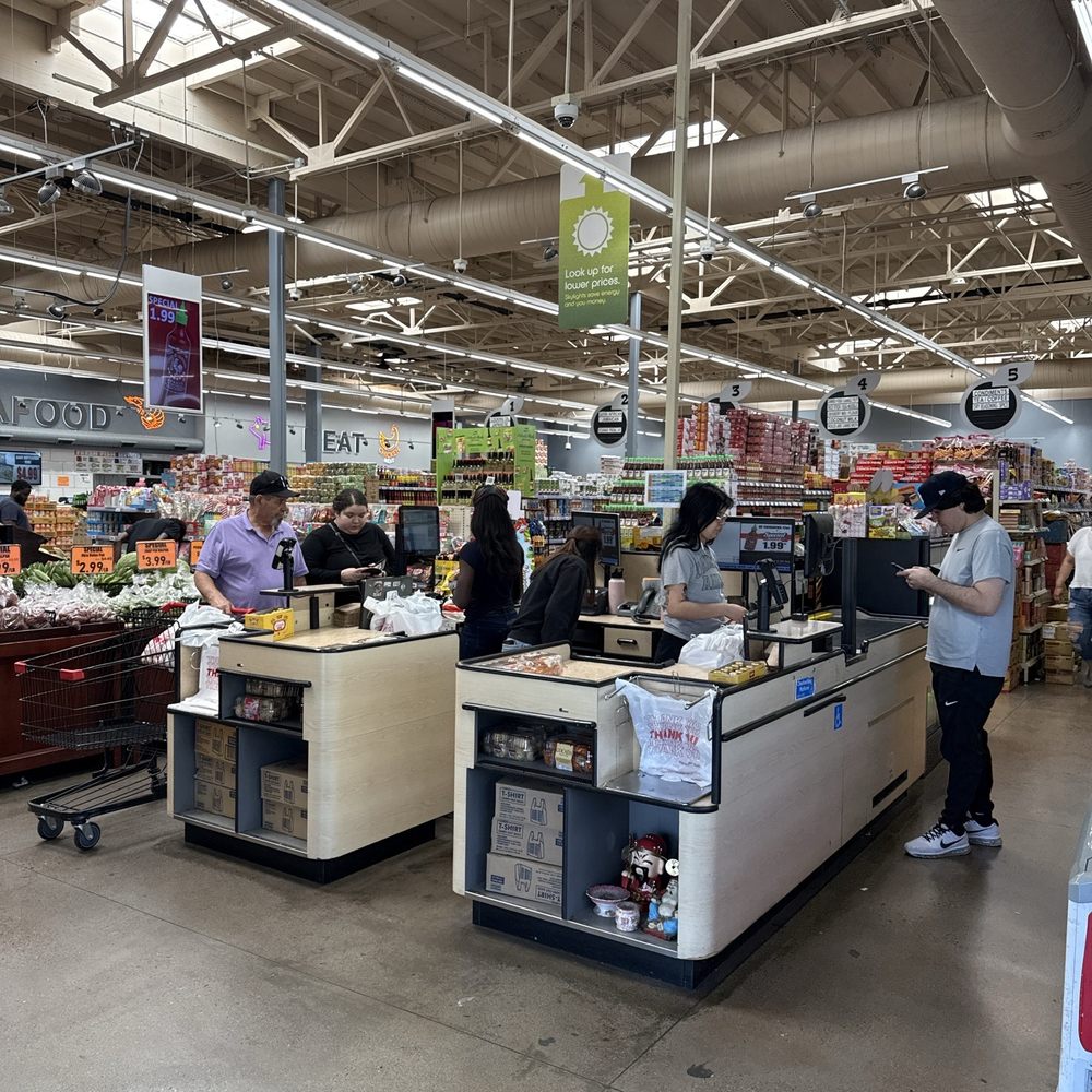 Cashiers