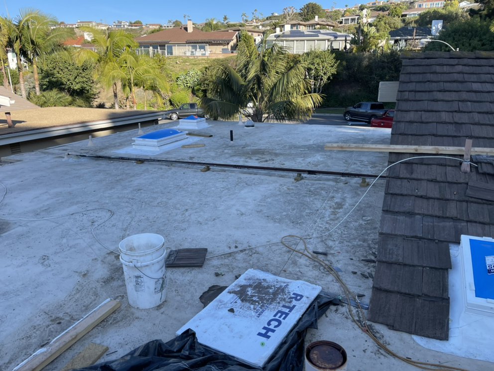 Slide of Virgen Roofing