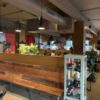 Lulu's Thai Noodle Shop - Photo from entrance - Thai Near Me - Overland Park, Kansas