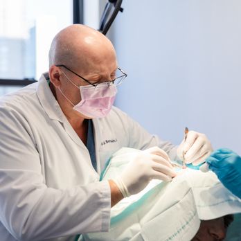 Leonard J Bernstein, MD - Dr. Bernstein in action. - Dermatologists Near Me - New York, New York Leonard J Bernstein, MD - Dr. Bernstein in action. - Dermatologists Near Me - New York, New York