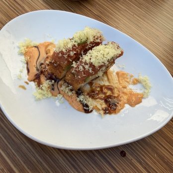 Kombu Sushi - Spicy Tuna Rice Cakes - Japanese Near Me - Los Angeles, California Kombu Sushi - Spicy Tuna Rice Cakes - Japanese Near Me - Los Angeles, California