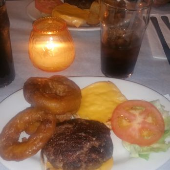 Donovan's Pub - Cheeseburger Deluxe with Beer Batterred Onion Rings! - Burgers Near Me - Woodside, New York