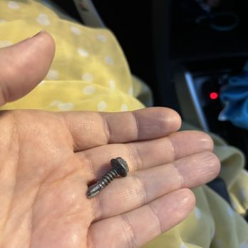 Alonso Roadside Assistance - Screw removed from the tire - Roadside Assistance Near Me Alonso Roadside Assistance - Screw removed from the tire - Roadside Assistance Near Me