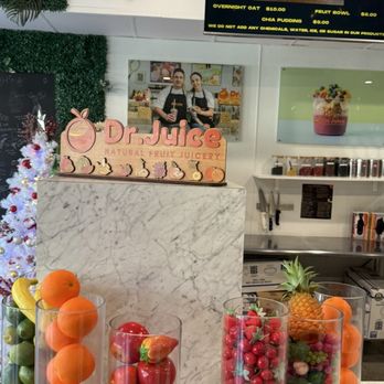 Dr Juice - Decor - Acai Bowls Near Me - Glendale, California Dr Juice - Decor - Acai Bowls Near Me - Glendale, California