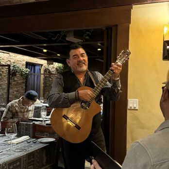PortaBella - live music strolling throughout the restaurant - Mediterranean Near Me - Carmel, California PortaBella - live music strolling throughout the restaurant - Mediterranean Near Me - Carmel, California