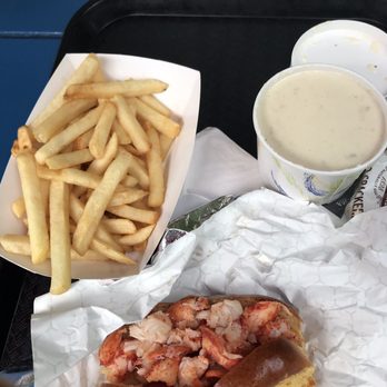 Clam Shack - Gourmet Lobster roll with butter, clam chowder, and fries - Seafood Near Me - Salem, Massachusetts Clam Shack - Gourmet Lobster roll with butter, clam chowder, and fries - Seafood Near Me - Salem, Massachusetts