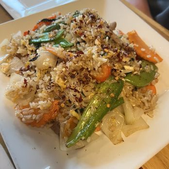 Mango Tree - Basil fried rice - Thai Near Me - Cincinnati, Ohio