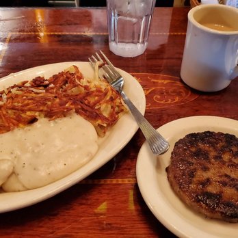 Frank's Diner - Biscuits and gravy, hash browns, and sausage. - Diners Near Me - Spokane, Washington Frank's Diner - Biscuits and gravy, hash browns, and sausage. - Diners Near Me - Spokane, Washington