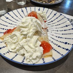 Café Breton - Strawberry shortcrepe