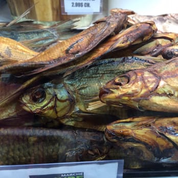 Marché Epicure - Whole smoked fish - Grocery Near Me - Montreal, Quebec