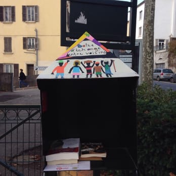 Jardin Jean Choux - La boîte à livres ! - Playgrounds Near Me - Lyon, 69