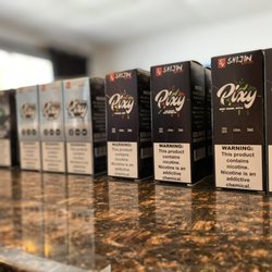 Vapor Nuvola - Pixy is a new line from Shijin and it comes in iced and regular.