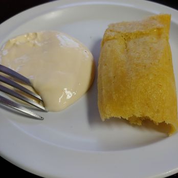 Maria's Pupuseria Restaurante - Sweet Tamale - Salvadoran Near Me - Arlington, Texas