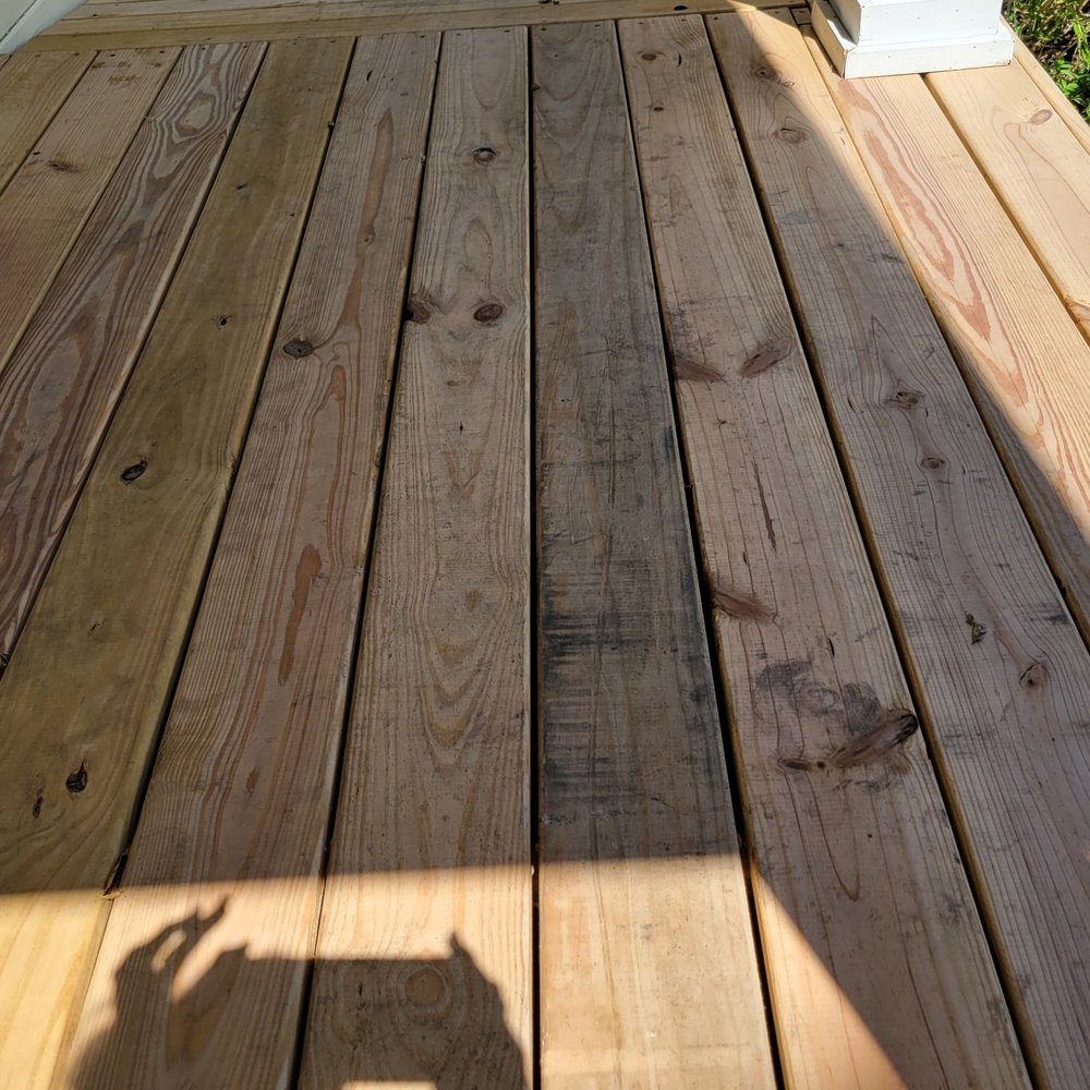 Samuel Decks & Fence - Sam did not nail down 9 boards to wooden structure below, so screen door caught and so did my wheels on my wheelchair. - Fences & Gates Near Me Samuel Decks & Fence - Sam did not nail down 9 boards to wooden structure below, so screen door caught and so did my wheels on my wheelchair. - Fences & Gates Near Me