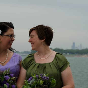 Blue Moon Events - Photo by Kevin Viol - Wedding Planning Near Me - Algonquin, Illinois