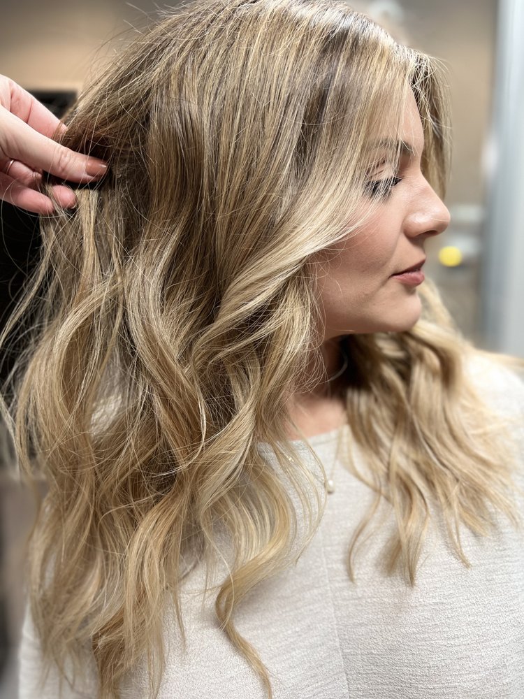 Tricia Riggio Hair Logo