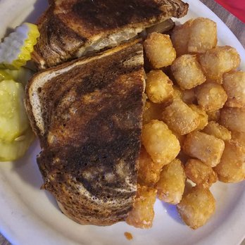 Buck's Bar & Grill - Patty Melt with tots - Bars Near Me - Waterloo, Nebraska