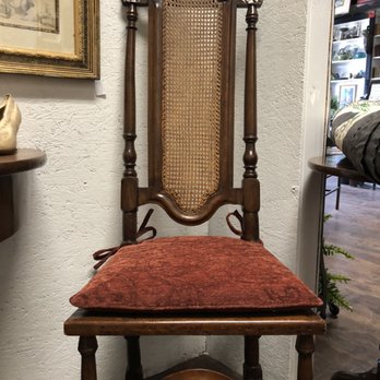 Through the Looking Glass - Antiques Near Me - Oak Ridge, Tennessee