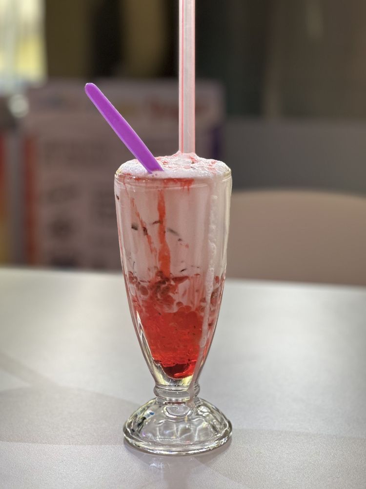 FROSTY CITY Updated October 2024 37 Photos & 17 Reviews 5645