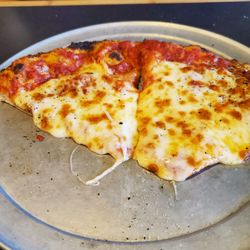 Albertino's Brick Oven & Eatery
