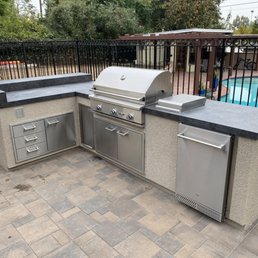 LA Custom Grill Island completed project
