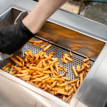Poulet Rouge - a fryer with french fries - Chicken Shop Near Me - Ottawa, Ontario Poulet Rouge - a fryer with french fries - Chicken Shop Near Me - Ottawa, Ontario
