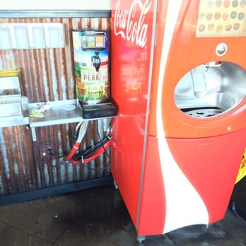 Wingstop - Dirty and gross drink station! - Chicken Wings Near Me - Pinole, California