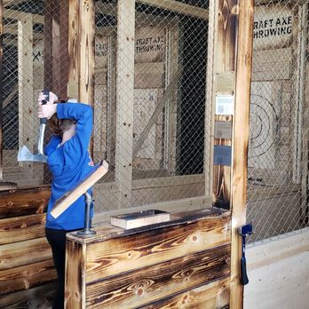 Craft Axe Throwing- Lincoln - Axe Throwing Near Me - Lincoln, Nebraska