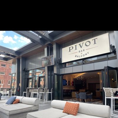 Pivot Bar and Balcony by null