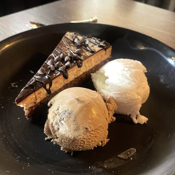 Luce - Tentazione di Cioccolate with coconut gelato and coffee gelato - Italian Near Me - Norfolk, Virginia