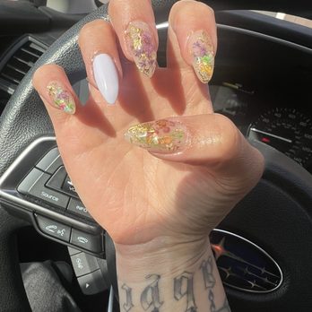 NAILS 4 YOU - Nail Salons Near Me - El Cerrito, California
