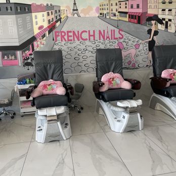 French Nails Luxury Spa & Bar - Nail Salons Near Me - Dallas, Texas