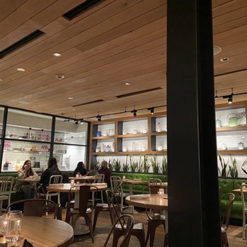 True Food Kitchen - Seating area - Vegetarian Near Me - Pasadena, California True Food Kitchen - Seating area - Vegetarian Near Me - Pasadena, California