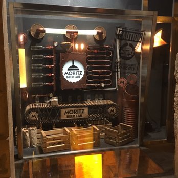 Moritz - Seafood Near Me - Barcelona, B
