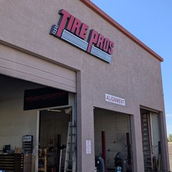 Arizona Tire Pros - This place was much bigger than I had anticipated. Great selection of wheels and multiple service bays