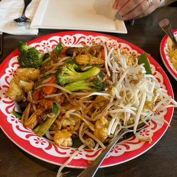 Thaisons - Thaisons Pad Thai Pak - Asian Fusion Near Me - Falls Church, Virginia Thaisons - Thaisons Pad Thai Pak - Asian Fusion Near Me - Falls Church, Virginia