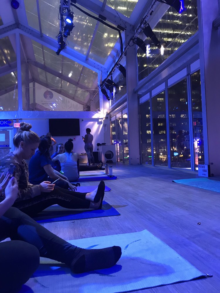 10 Photos 42ND St 6th Ave, New York, New York Venues & Event Spaces