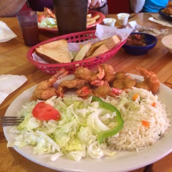 La Pesca - Seafood plate - Seafood Near Me - Edinburg, Texas