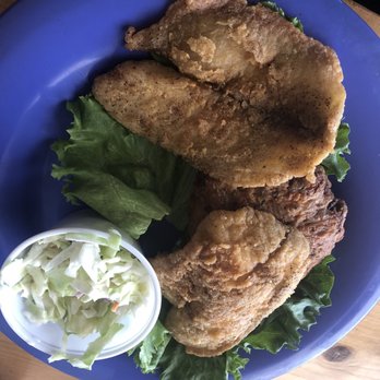 Robinson's Seafood - Seabass and crab cake - Seafood Near Me - Cedar Key, Florida