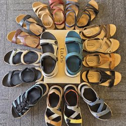 Q Shoes