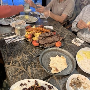 KASRA PERSIAN GRILL - Updated December 2024 - 212 Photos & 144 Reviews
